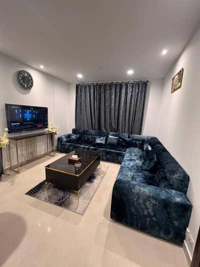 Penta Square Fully Furnish 1 Bed Apartment Daily Basis Short Stay.