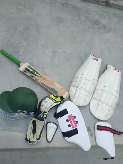 cricket  with full kit