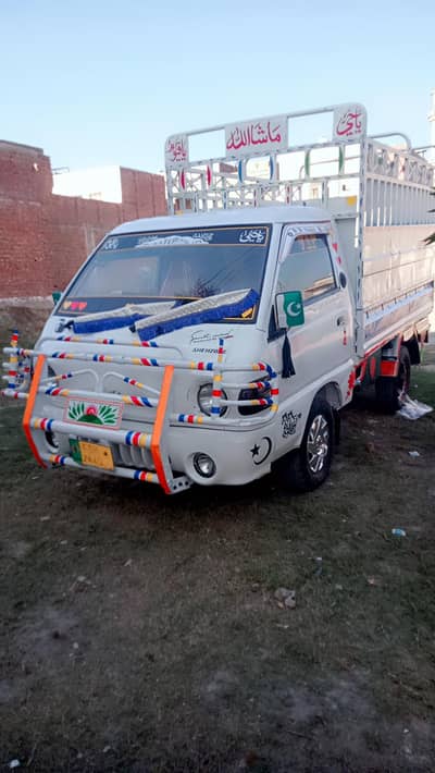 Hyundai Shehzore 2005