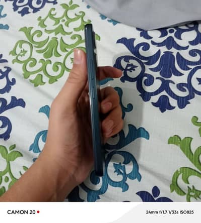 vivo y03t with box and warranty