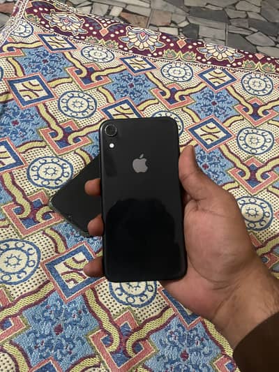 Iphone XR non pta (FU) 64GB storage condition 8/10  BH 100%
