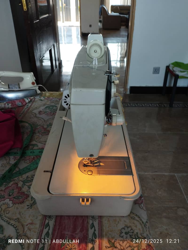 Sewing Machine  zigzag 3