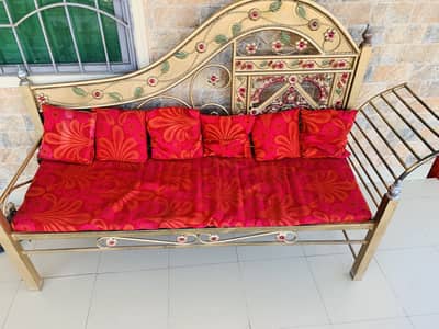 Steel sofa just few montha used