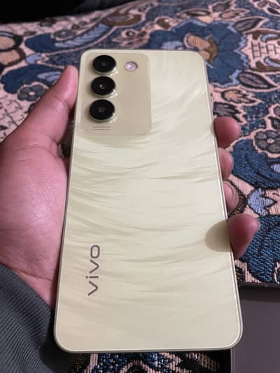 vivo y100 16gb Ram 256gb memory