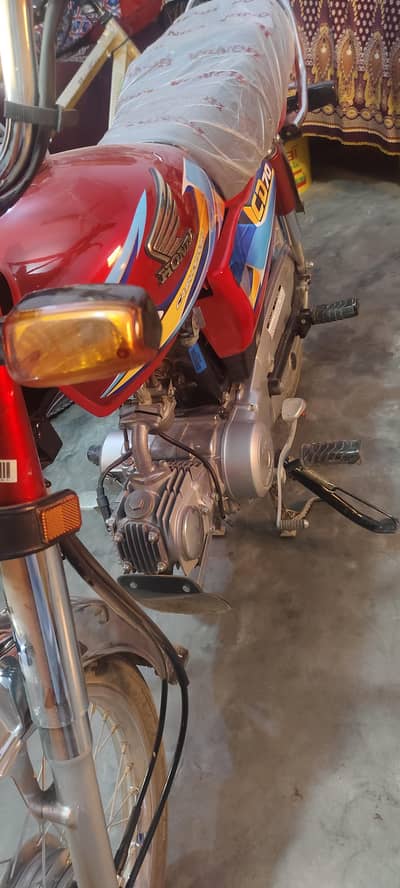 Honda CD 70 26 model unregisted INVOICE. 15.12. 2025 03002504493