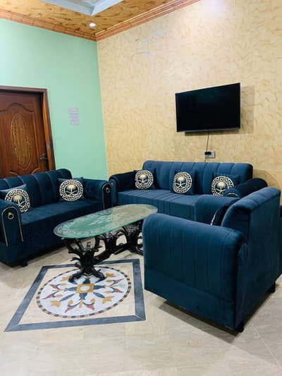 Sofa set / Bed set / Dining Table / home Used furniture for sale