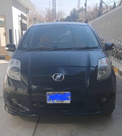 vitz 2006 1.3 original  RS