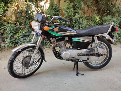 Honda 125 model 2013 price 90k