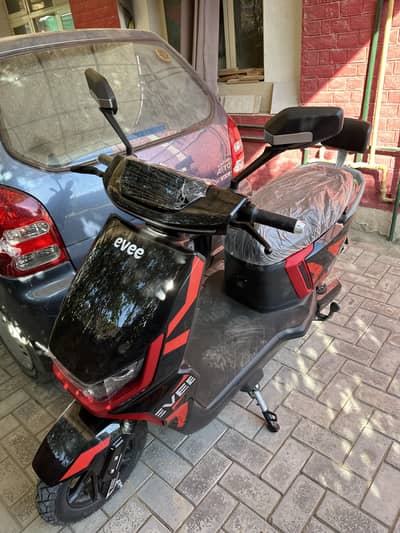 Evee gen z 2 days used 50 km s driven all ok