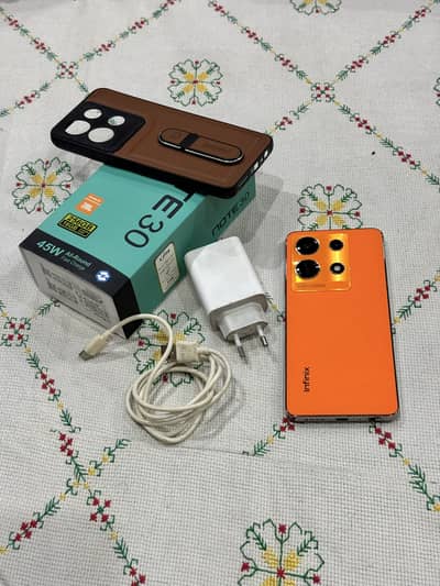 Infinix note 30 16/256 dual pta aproved gaming daily use