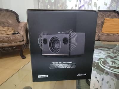 Selling Marshall Acton 3 brand new Stockwell 2 imported from the USA