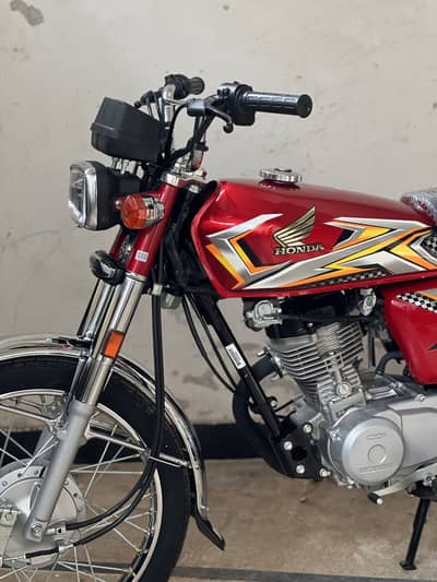 Honda cg 125 2025 model bike motorcycle for sale
