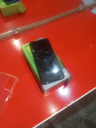 with original box 10/9 condition 6/128memory