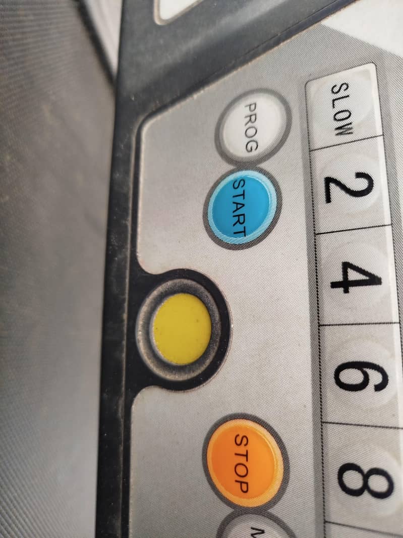 Foldable Treadmill 4