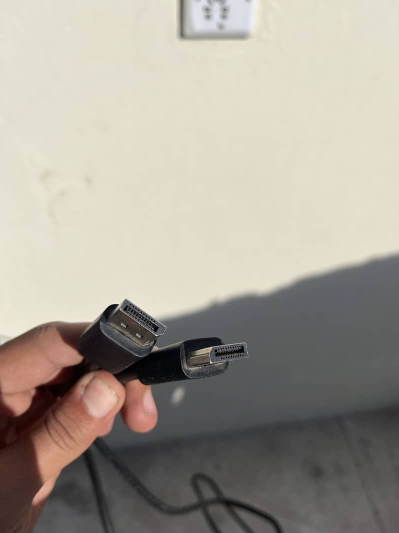 Keyboard-Controller-HDMI-DP 4