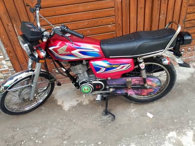 Honda 125 lush bik