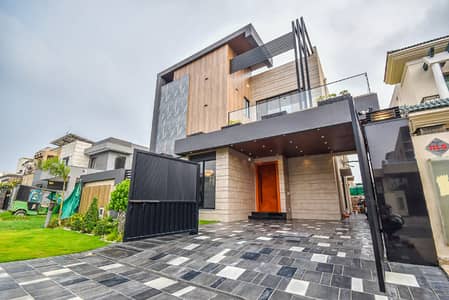 5 Marla Brand New Top Quality Ultra Modern Villa For Sale In DHA