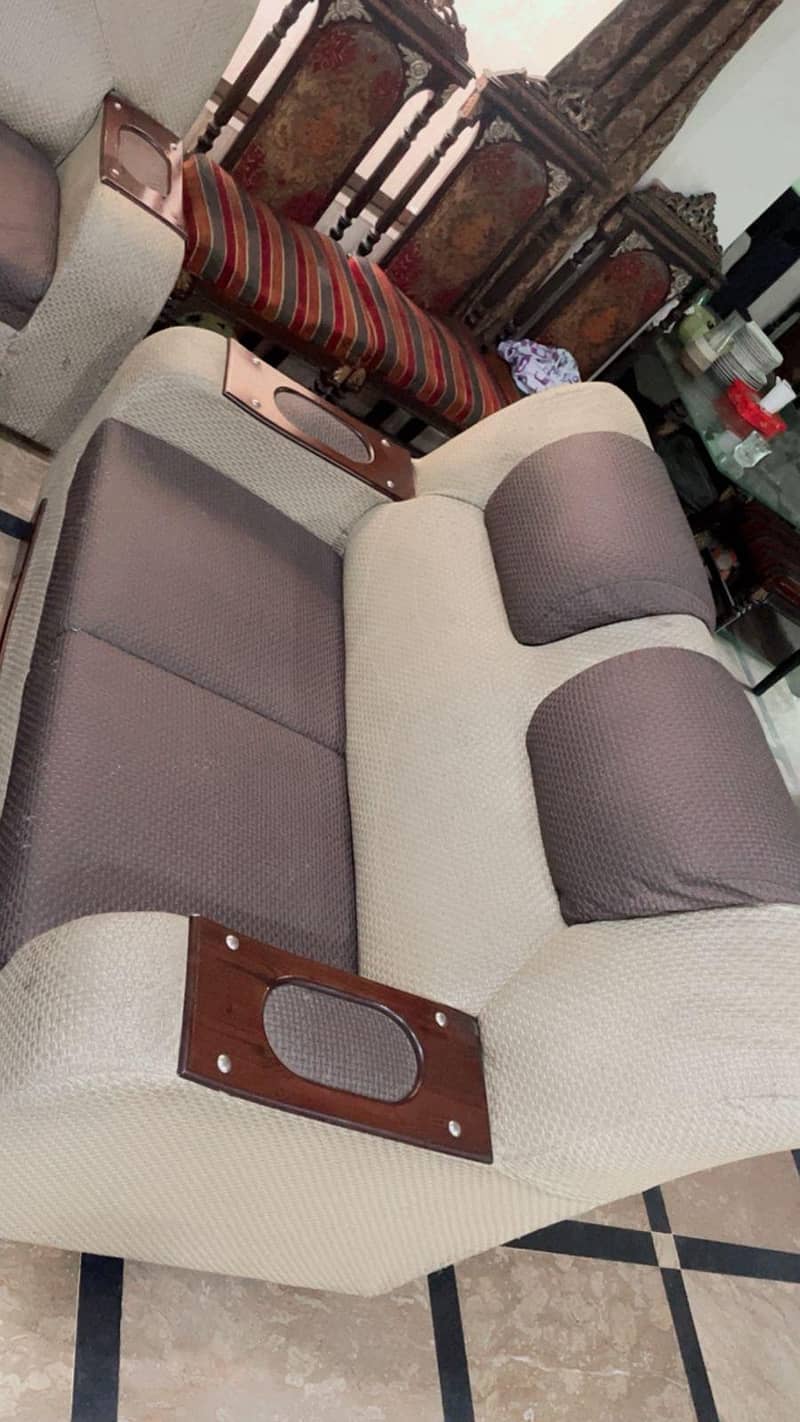 sofa set with table 1