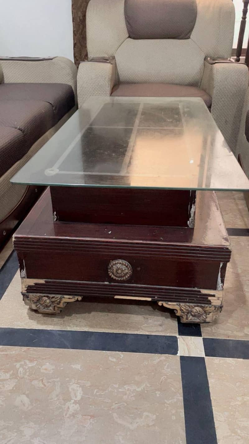 sofa set with table 4