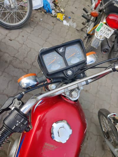 Honda CG 125 2022 Model RED