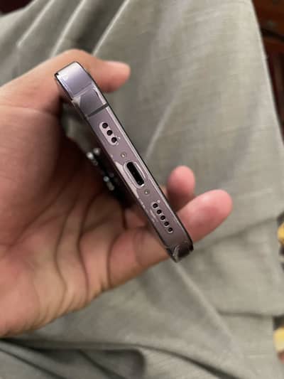 I phon 14 pro pta watr pack