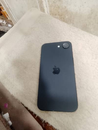 iphone 16e 100 health exchange iphone