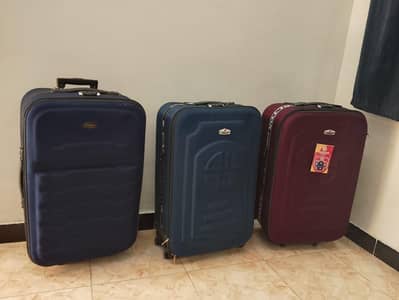 Durable hard case suitcase _ Smooth wheel &premium travel bag