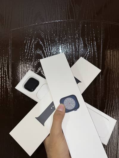Apple Watch Series 8