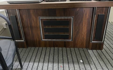 Office table 5x3 inches