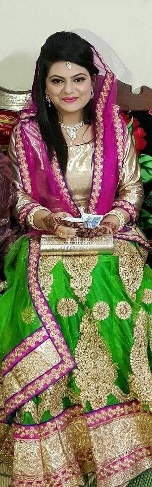 mehndi lehnga