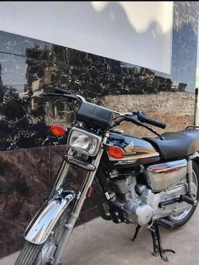 Honda CG 125 Special Edition 2025