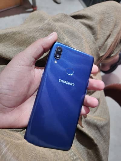 Samsung a10s 3/32gb