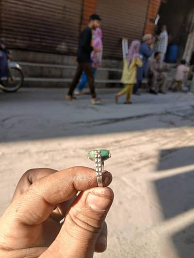 Emerald (zamurd) ring for men