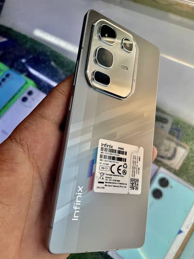 Infinix Note 50 pro 12 / 256    10/10