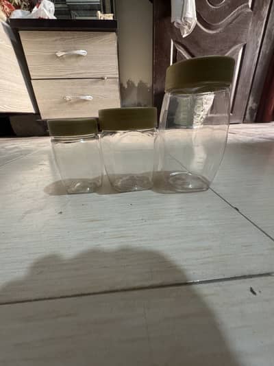 Honey jar available in all sizes