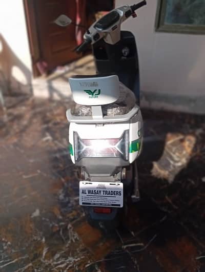 1 YJ Cruise Electric Scooter Sale