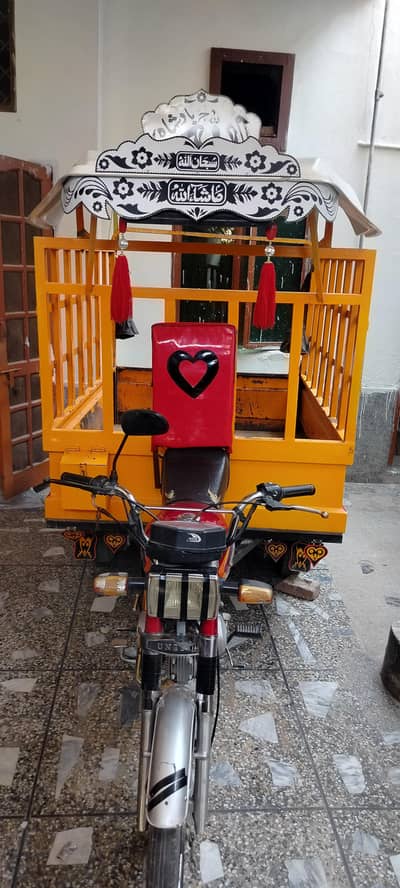 Brand new rikshaw united. 100cc 185000