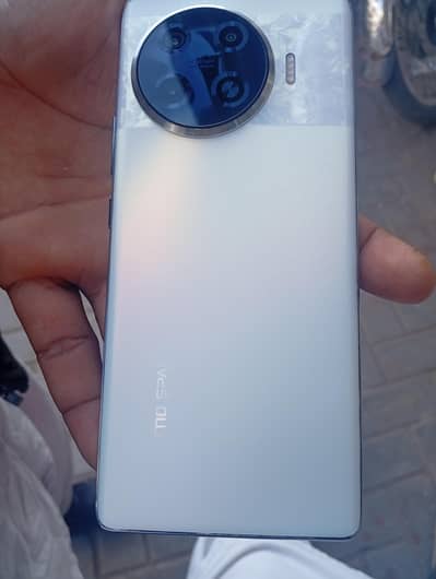 10/10 condetion without box