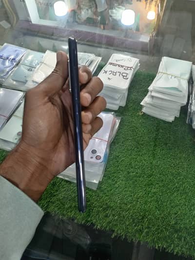 Original Screen Broken And Now For Selling All Ok Mobile PTA Approved