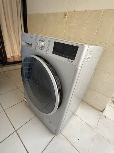LG 9kg Inverter Front Load Washer DD