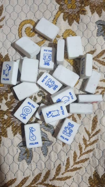 Milan erasers