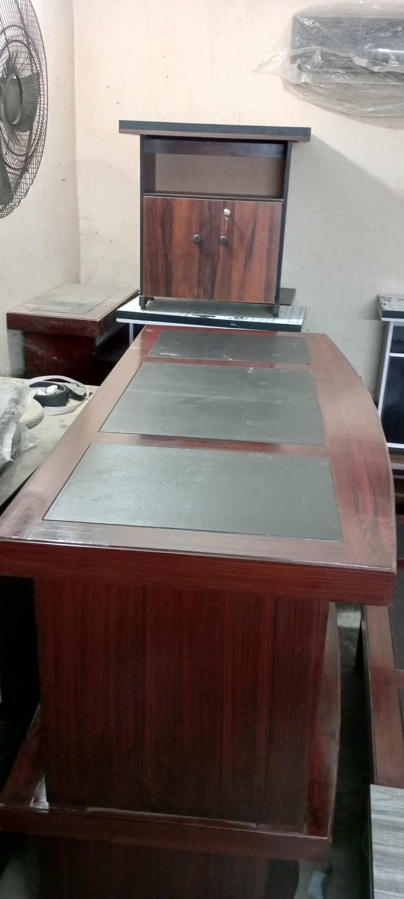 Computer Table and office Table 11