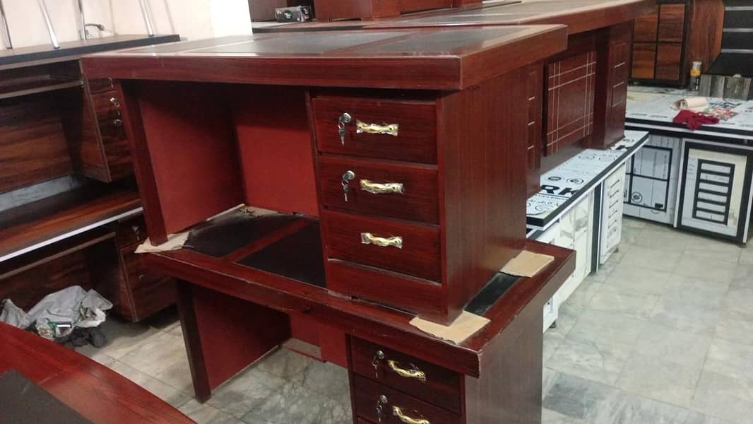 Computer Table and office Table 13