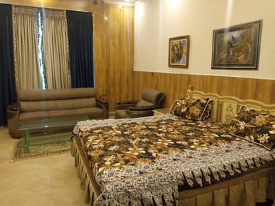 10 Marla Flat Fully Renovated/ Askari 1- Cantt. Lahore