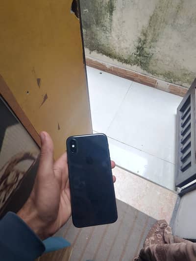 IPHONE X PTA 64GB