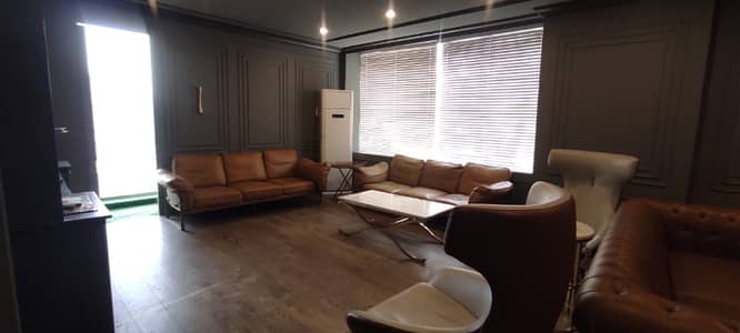 Fully Furnished Office 3000 sft.