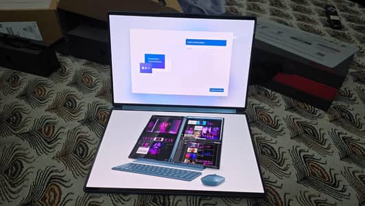 Lenovo yoga Book 9 (2025)