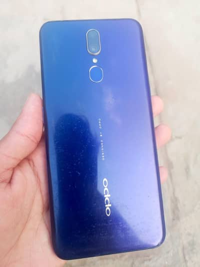 Oppo F11