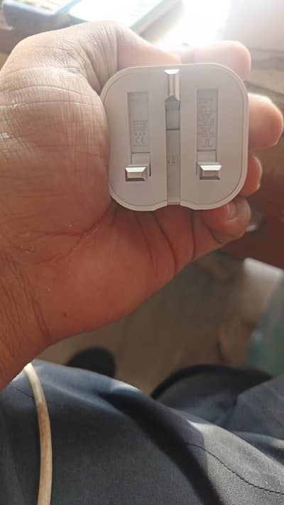 Iphone 15 pro. max charger 20w