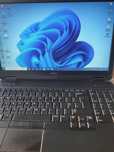 core i7 4th gen Dell laptop